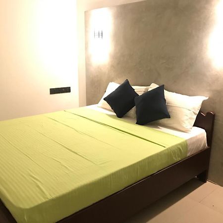 Kingdom Gate Hotel Anuradhapura Ngoại thất bức ảnh