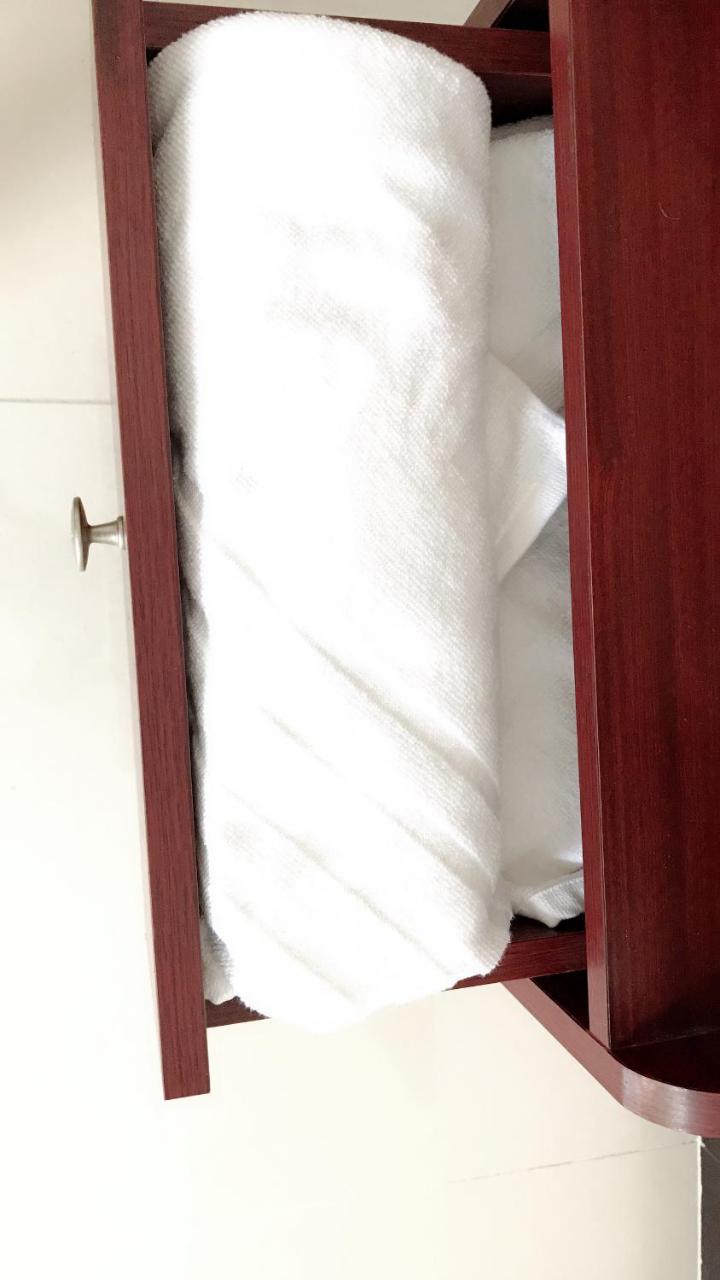 Kingdom Gate Hotel Anuradhapura Ngoại thất bức ảnh